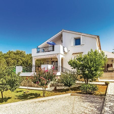 Lovely Apartment In Krk With Wifi Brzac Exterior foto
