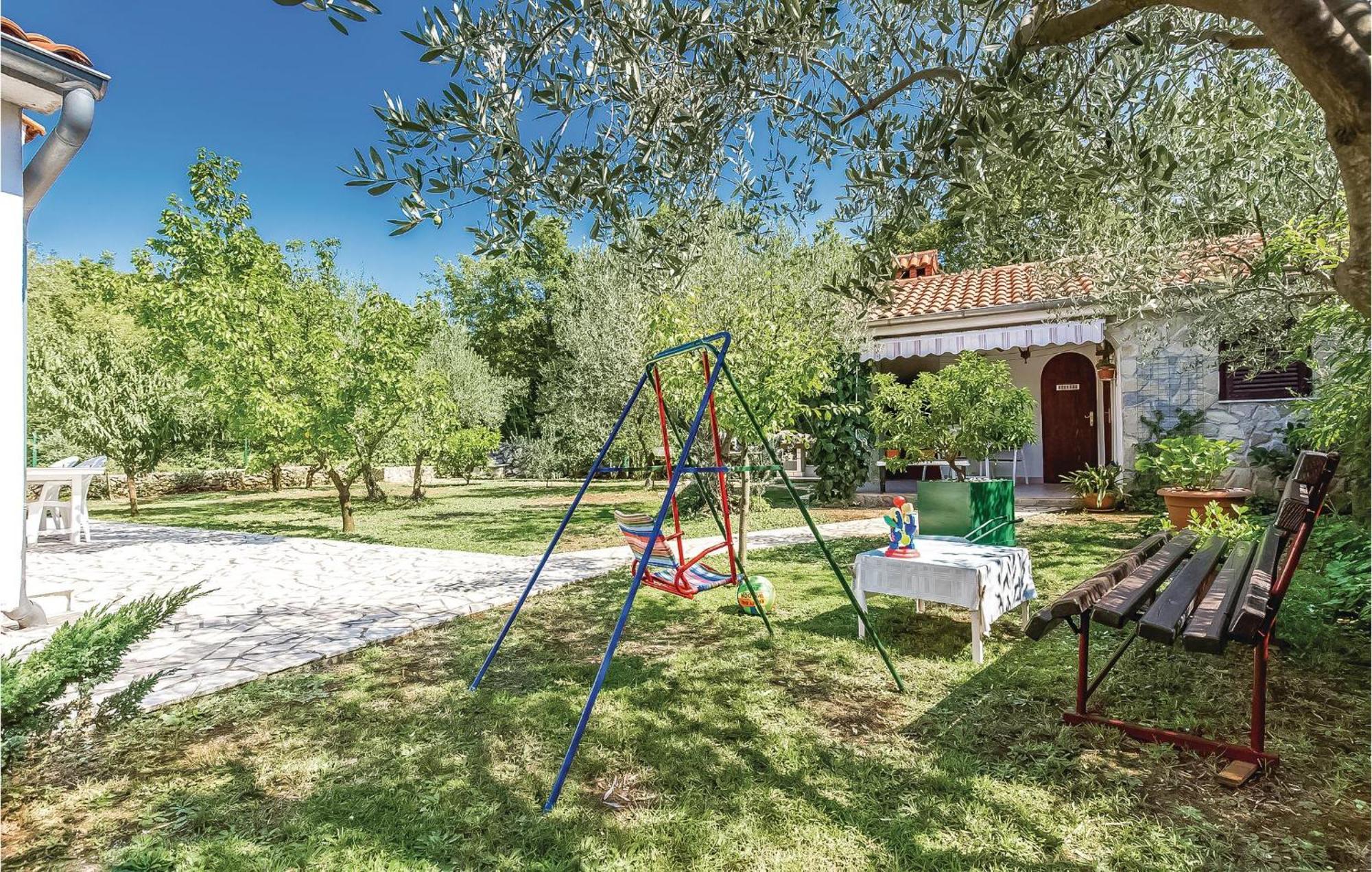 Lovely Apartment In Krk With Wifi Brzac Exterior foto